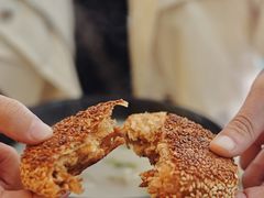 秘制烧饼-万红路羊汤烧饼店(将台路店)