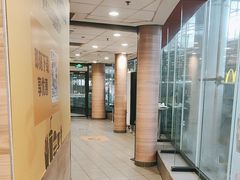-麦当劳(虹梅路地铁站店)