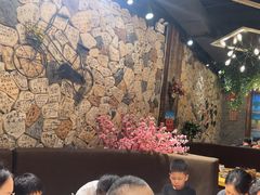 -顶顶汤火牛排火锅·经典铜锅涮肉