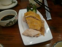 -侬佳蒸菜馆(听潮店)