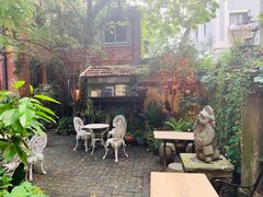 -古董花园(思南路42弄小区店)