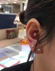 -Réluxe瑞兰穿耳(金光华广场店)