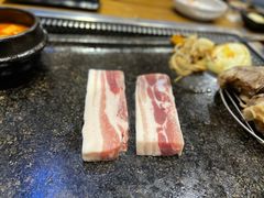 黑毛猪五花-韩阳王石板烤肉