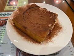 小龙凤漏奶华-小龍鳳餐室(番禺路店)