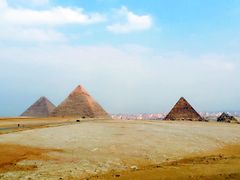 -吉萨金字塔群