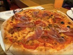 -城市大道红炉披萨烘焙坊