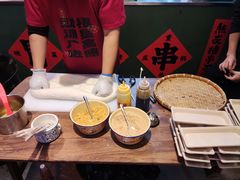 -大芊金重庆串串火锅(南京路店)