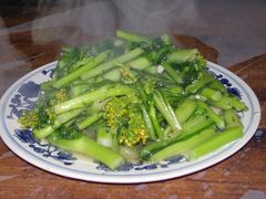 青炒油菜花-老根农家饭店