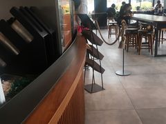 -星巴克(西安曲江银泰店)