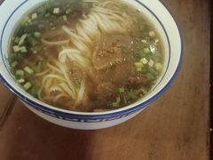 -矮子粉店1985·长沙米粉(湘春路店)