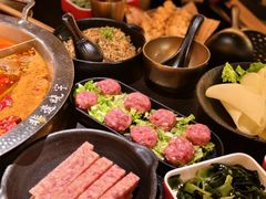 -晓宇重庆火锅(西安荟聚店)