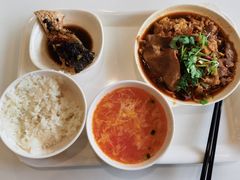 -浦东图书馆读者餐厅