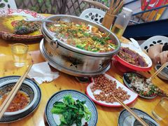 -牟记江湖特色重庆菜鱼蛋小龙虾黄鳝鸡腰(巴南区鱼洞鲁能店)