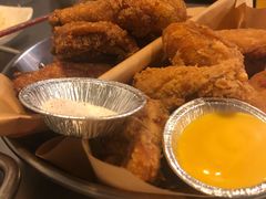 双拼炸鸡-富乐满韩国正宗炸鸡韩国料理(虹泉路店)