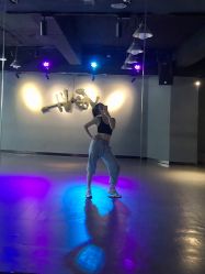 -YASAKI国际舞蹈中心