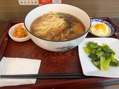 -百年老字号·观振兴蟹黄面·三虾面·苏式面(观前街富仁坊巷店)