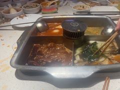 -海底捞火锅(杭州庆春路夜宵主题店)