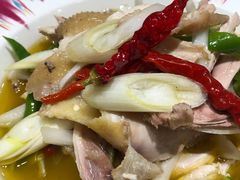 新疆椒麻鸡-新疆巴州金丝特餐厅(大钟寺店)