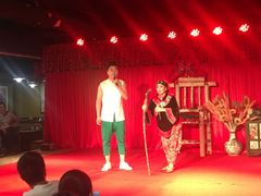 -关东情主题文化演艺餐厅