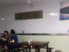 大堂-古徽州馄饨店(宝安路店)