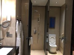 -广州天河希尔顿酒店