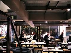 大堂-管氏翅吧(广渠门店)