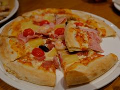 -城市大道红炉披萨烘焙坊