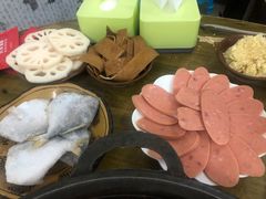 -菜园坝老火锅(金岛店)