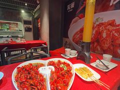 -龙巢盱眙龙虾·牛蛙·烧烤宵夜(八卦岭店)