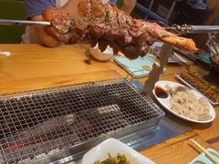 呼伦贝尔烤羊腿-呼伦贝尔烤羊·蒙古烤羊排(骏景店)