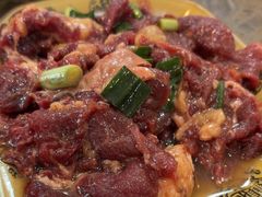 -黄利砖万峰林布依特色酸笋牛肉馆