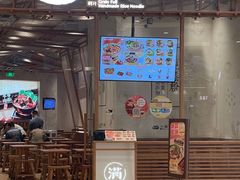 门面-小满手工粉(上海月星环球港店)