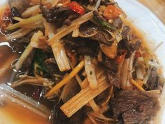 炒牛肉-玛扎烧烤私房菜