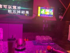 -好乐迪(张扬路八佰伴店)