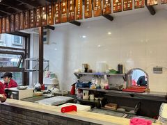 -长人馄饨铺(解放街店)