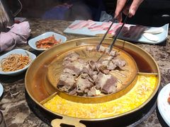 -猪啊牛呀羊啊铜盘烤肉(正大广场店)