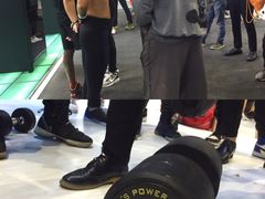 -上海跨国采购会展中心