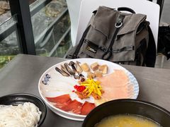-桥香园云南过桥米线(红龙井店)