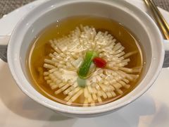 林芝鲜松茸響螺豆花汤-鱼桥巷·美学川菜