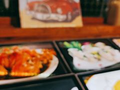 -宝燕海货工场(长江国际店)
