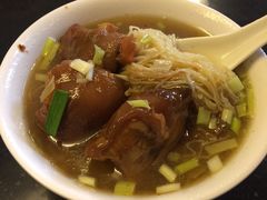 -伍湛记 · 广州老字号(龙津中路店)