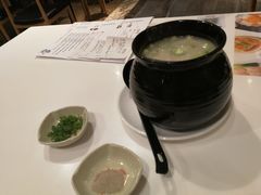 生拆鱼蓉鸡丝粥-虾饺妹·酒家(金碧店)