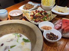 -滇香肴·云南菜蒸汽石锅鱼(云南北路店)