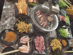 -啊美丽炭火烤肉(滑翔一店)