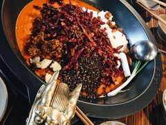 -黄潇洒老火锅(九眼桥宏济巷店)