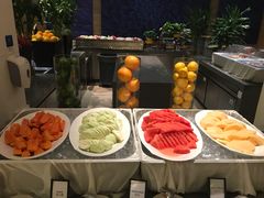 -海口绿发希尔顿酒店-田园汇自助餐·三文鱼·海鲜