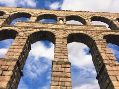 -塞哥维亚输水道