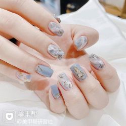 -Pink You美甲洗眉纹绣定制中心