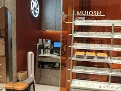 -MUJOSH木九十眼镜(月星环球港B1店)