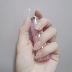 -BYSEE白兮美甲美睫创意馆